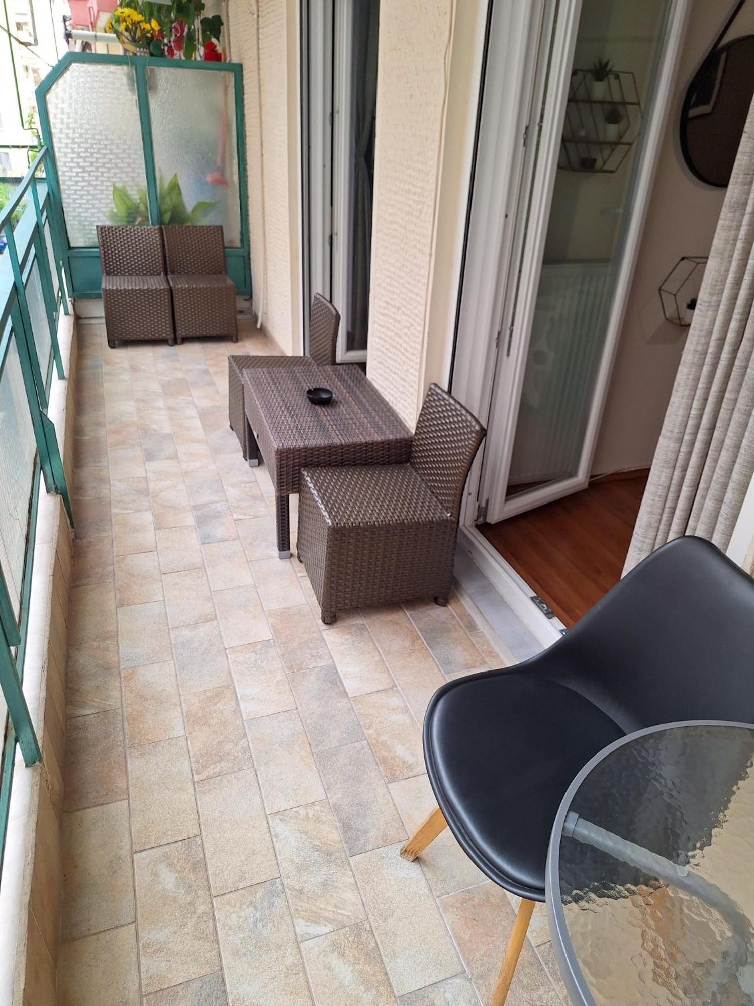 Cozy Apartment In The City Center Salonic Exterior foto